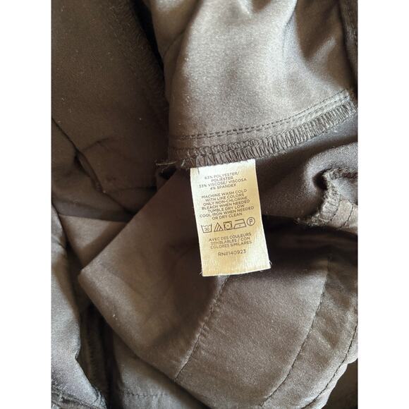 LOFT Versa Crepe Drape Pleated Relaxed Straight Pants Black Pockets Size 14 - Picture 6 of 6